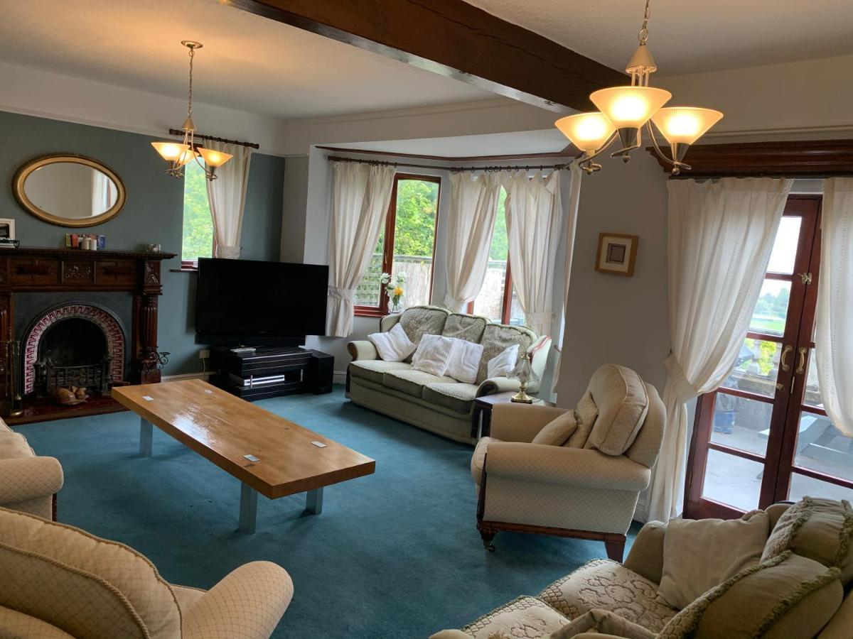 Wyndcliffe Villa Grange-over-Sands Екстериор снимка